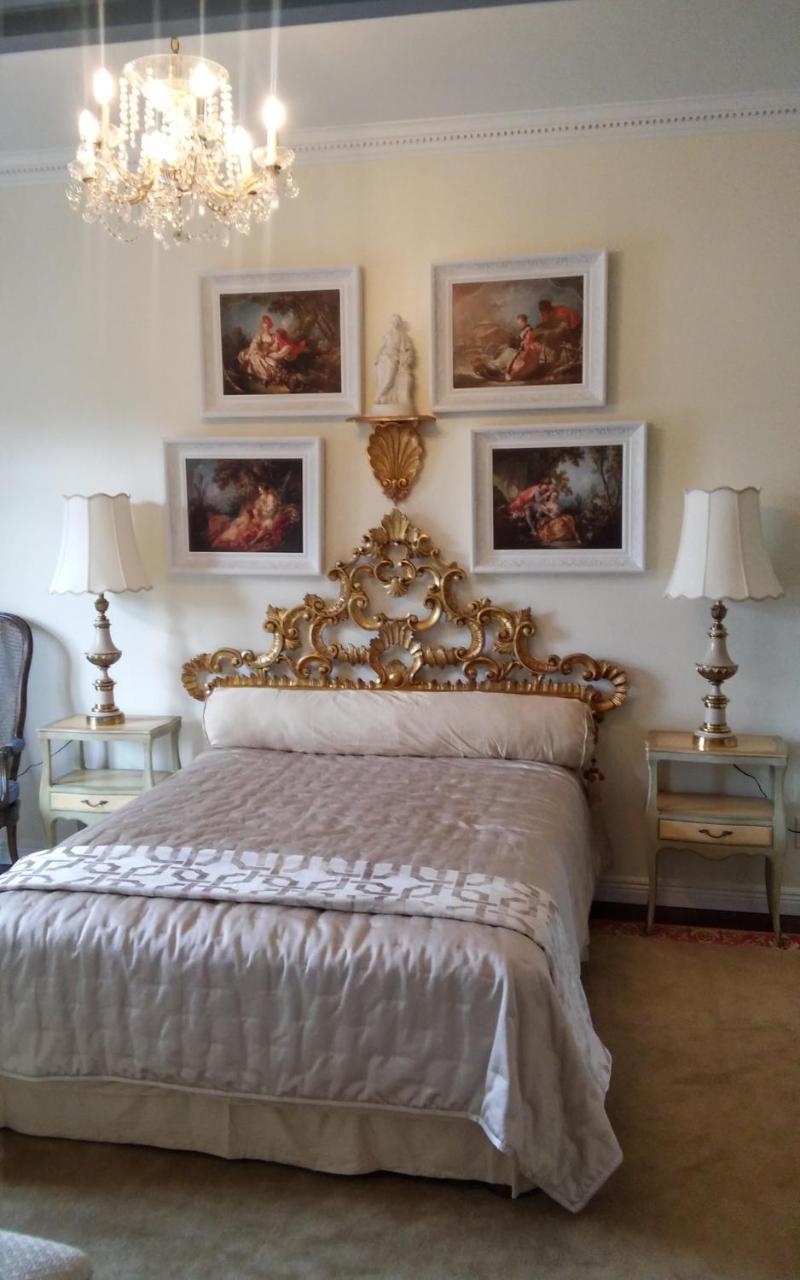 Inntiquity, A Country Inn Logansport Esterno foto