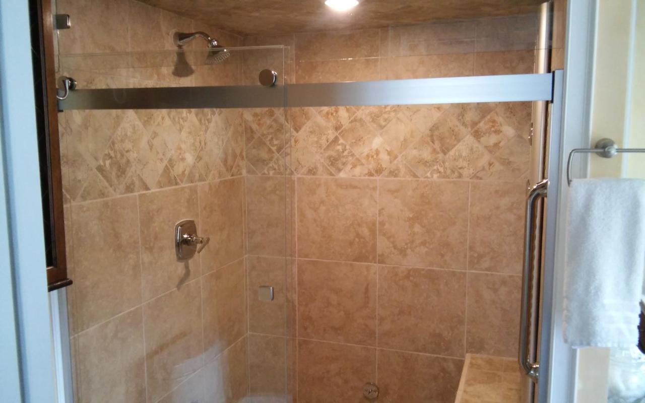 Inntiquity, A Country Inn Logansport Esterno foto