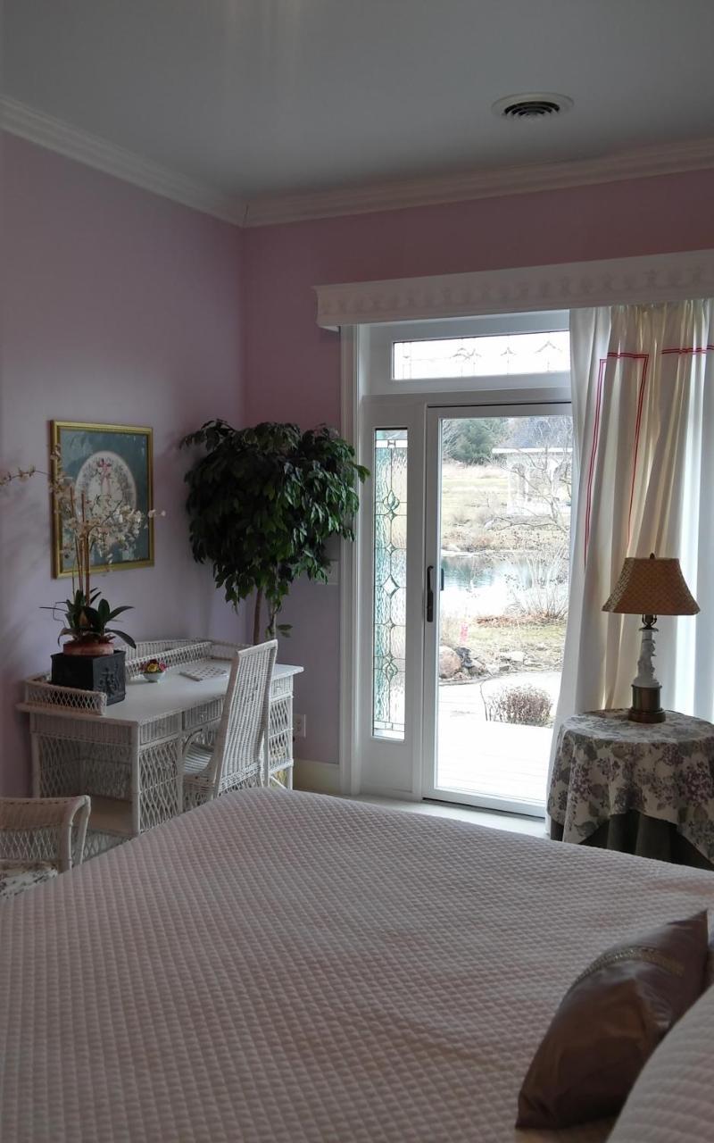 Inntiquity, A Country Inn Logansport Esterno foto